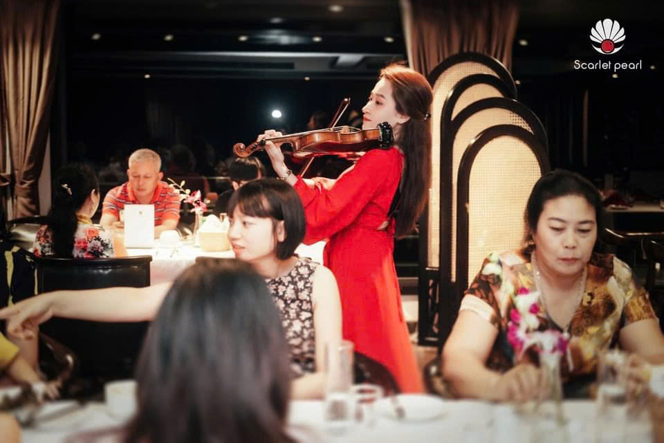 Du thuyền Scarlet Pearl Lan Hạ Du thuyền Scarlet Pearl Lan Hạ