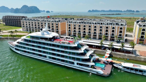 Du thuyền Catherine Hạ Long với tiêu chuẩn 6 sao Du thuyền Catherine Hạ Long với tiêu chuẩn 6 sao