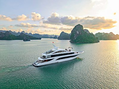 Du thuyền Leona Cruise Hạ Long tham quan Vịnh trong ngày