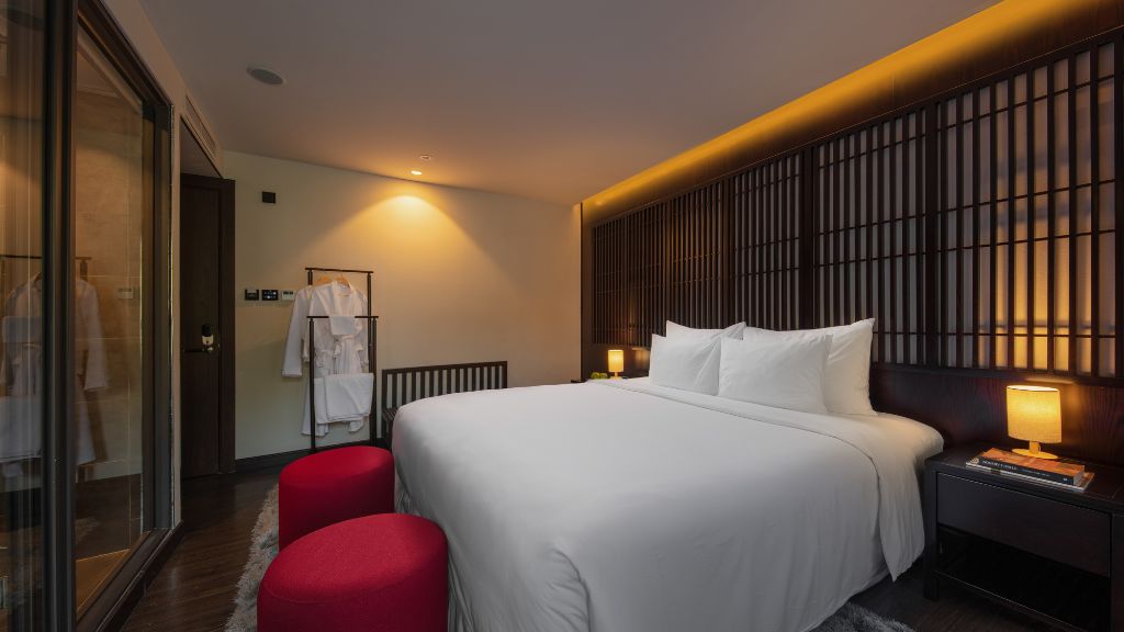 Du thuyền Scarlet Pearl Lan Hạ Du thuyền Scarlet Pearl Lan Hạ