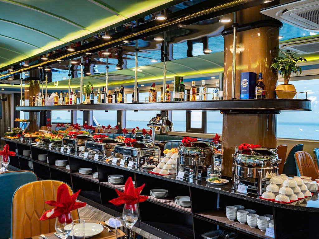 Du Thuyền Aurora Hạ Long Cruises 5 Sao Du Thuyền Aurora Hạ Long Cruises 5 Sao